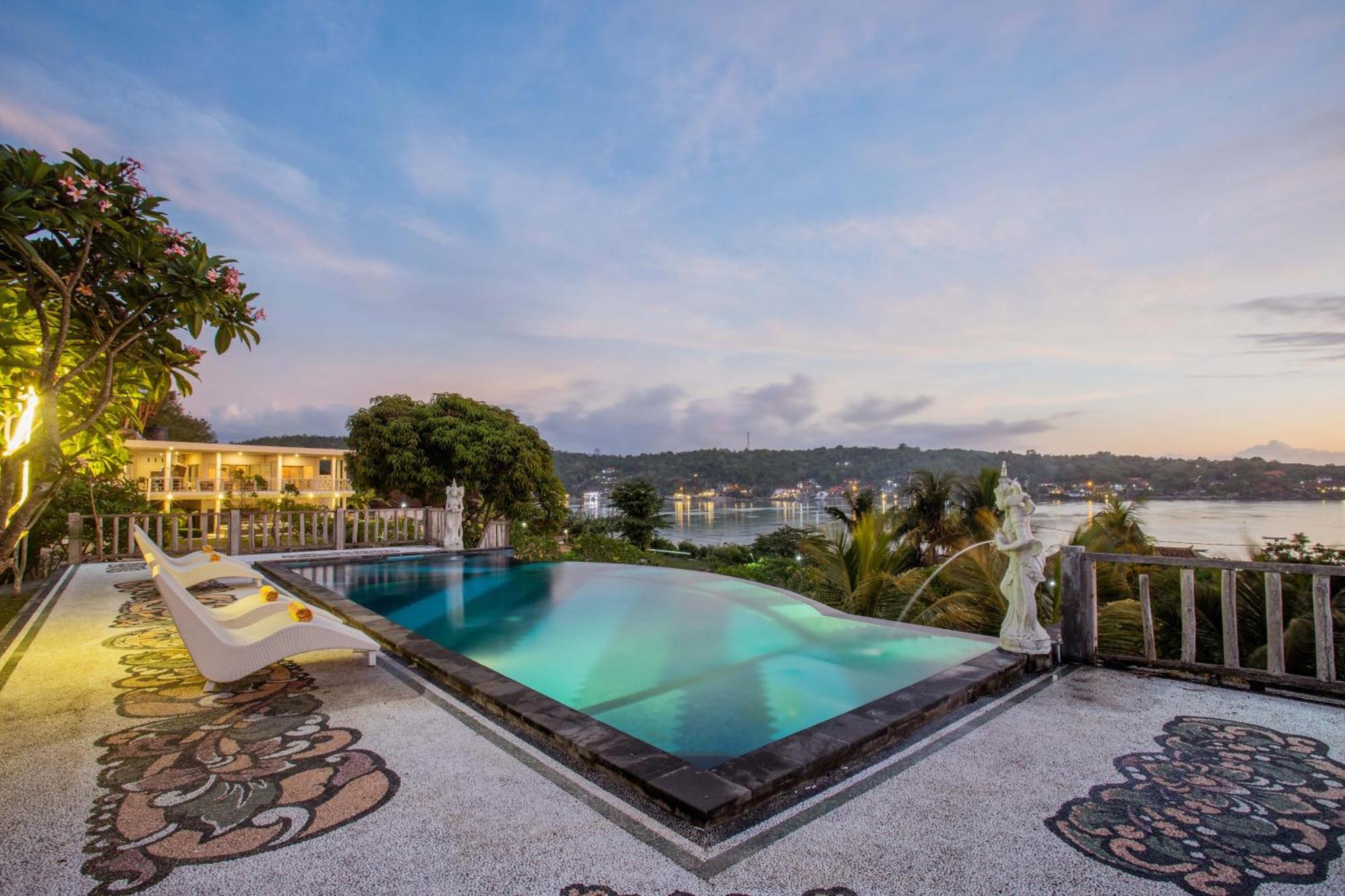 Tawe Ocean Blue Villa Lembongan 外观 照片